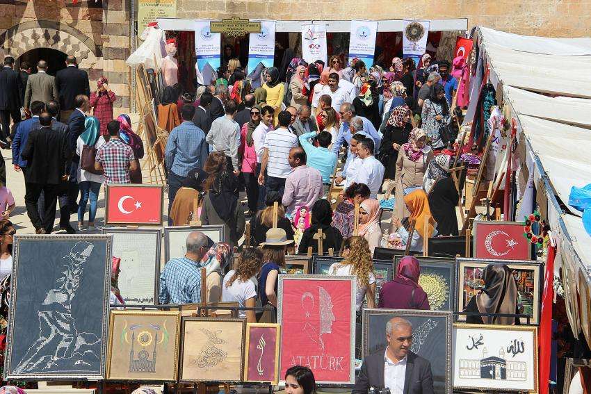 13 İlçenin Emeği Sergilendi