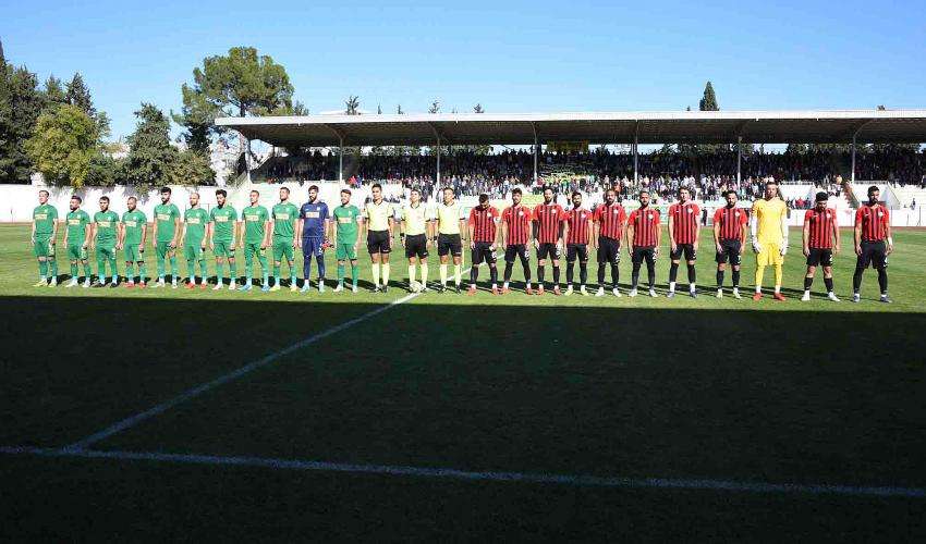 Siverek Belediyespor Hakemlerle Berabere Kaldı