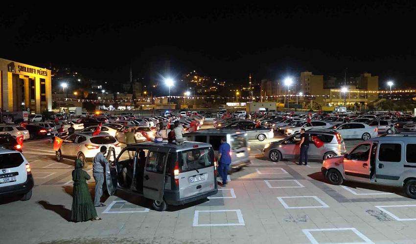 Büyükşehirden Arabada Sinema Etkinliği