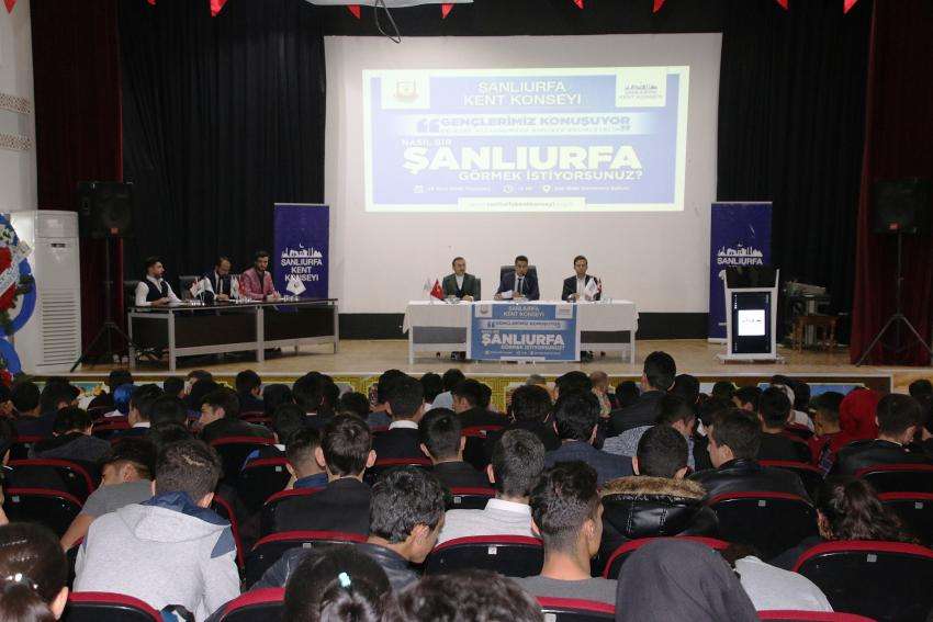 Gençler ‘nasıl Bir Urfa Görmek İstiyorsunuz’ Sorusuna Cevap Verdi