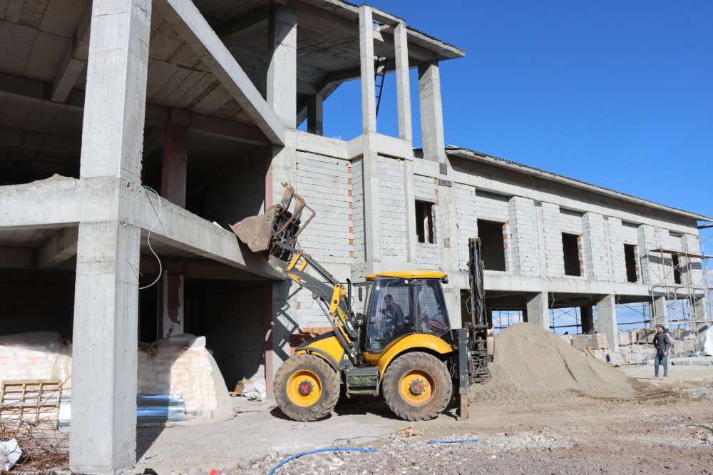 SİVEREK KARACADAĞ’A DEV TESİS